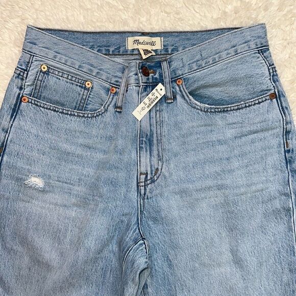 NWT Madewell Relaxed Jeans in Cresthaven Wash: Ripped Edition in size 26 - Picture 7 of 16